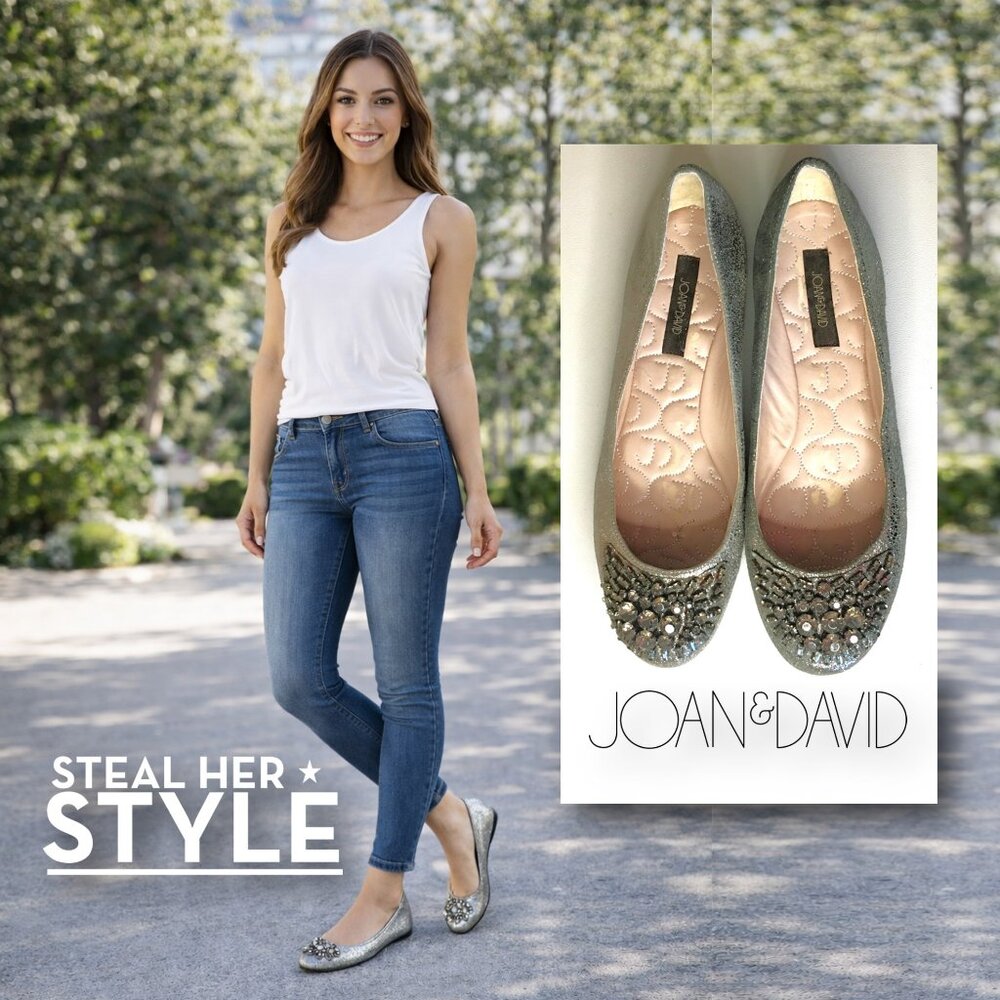 JOAN & DAVID "Daeila" Silver and Rhinestone Ballet Flats  ｡・:*˚:✧｡  Size 6